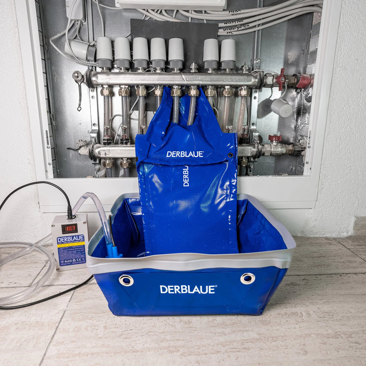 DERBLAUE® Rutsche – Die preisgekrönte Ablaufrutsche für gezieltes Flüssigkeitsleiten DERBLAUE®