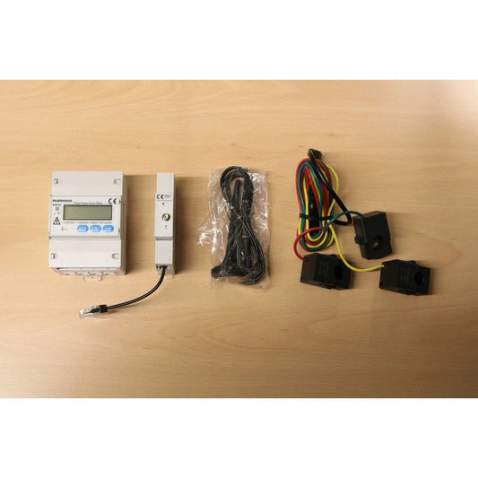 RUNHOOD Smart Meter SM400 – Dreiphasig für F2400 Der RUNHOOD Smart Meter SM400 Runhood