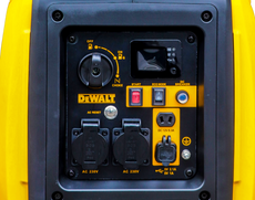 3400W Benzin Inverter Stromerzeuger DeWalt DXGNi35E