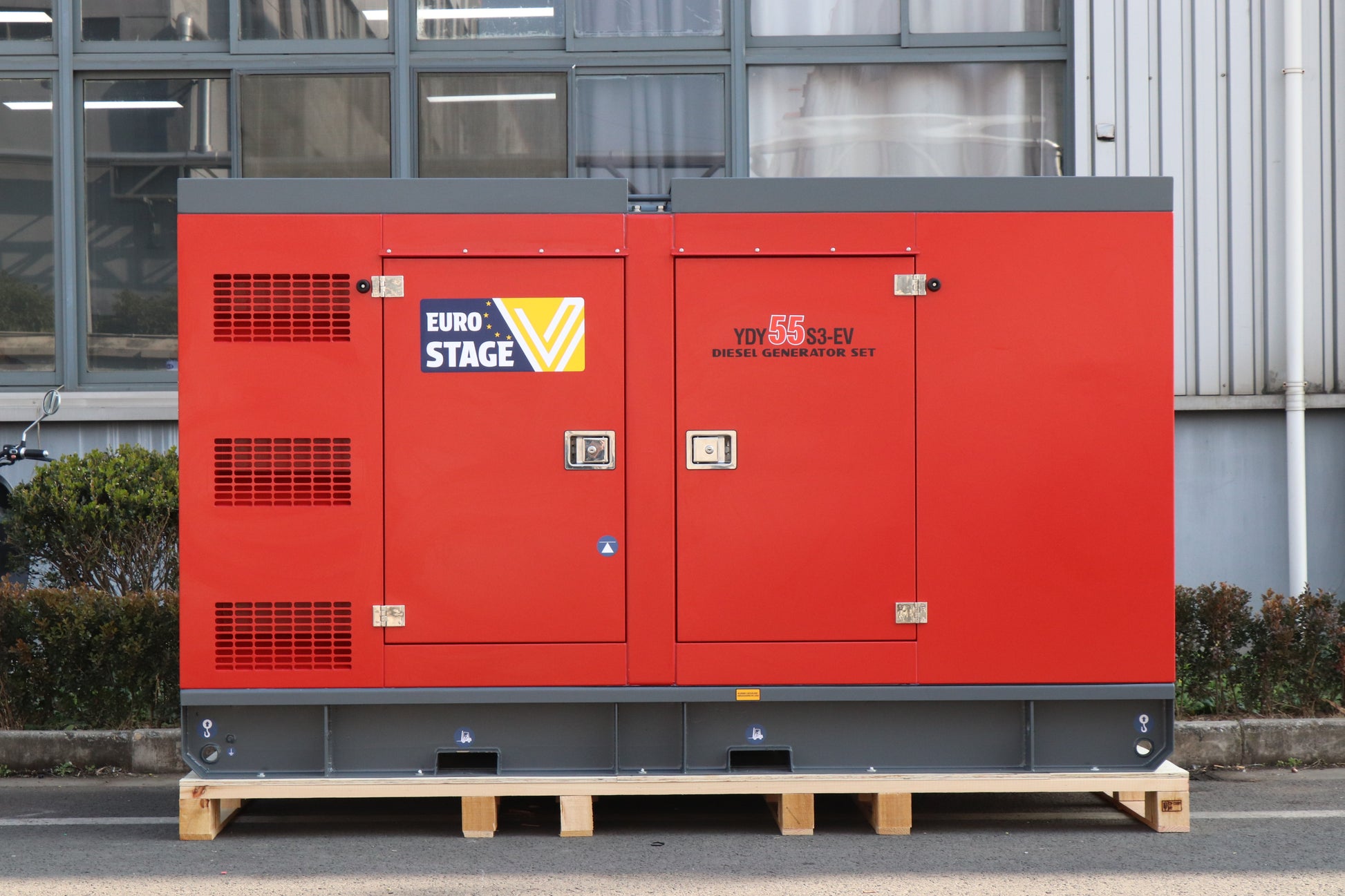 FME Stromerzeuger 50 kVA Diesel Stage V – BOS, Feuerwehr, THW, DIN 14684 FME